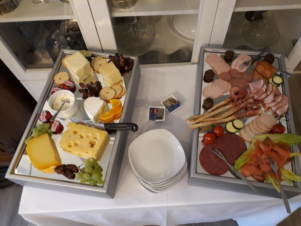 Bredenbecker Hof Hotell Wennigsen Eksteriør bilde